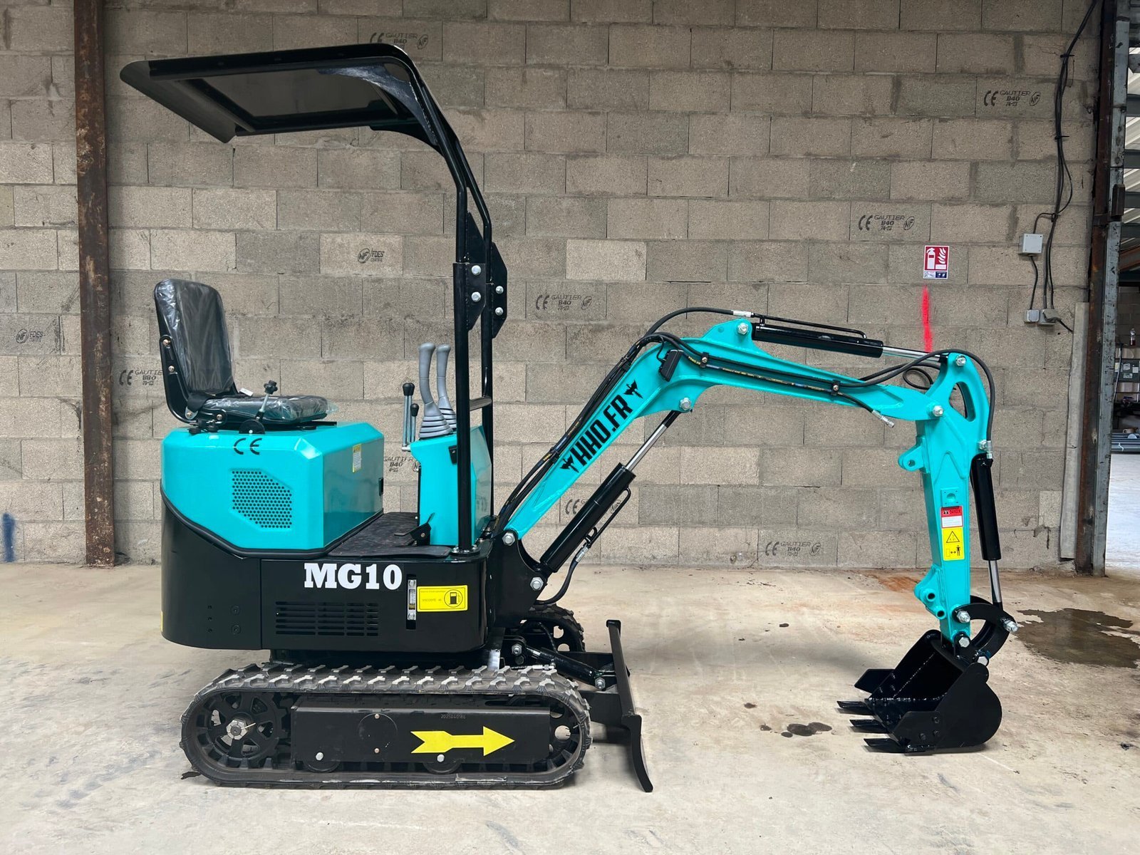 Minibagger HT10C – Bild 3