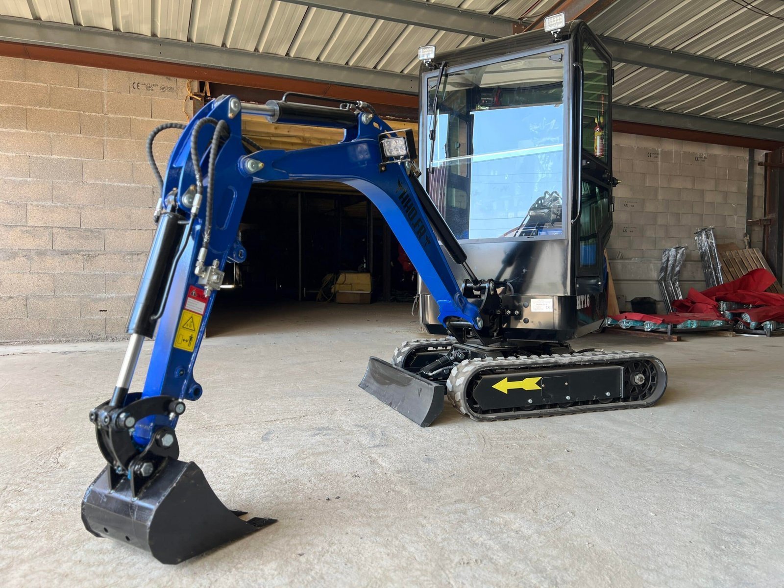 Minibagger HT16 – Kabine – Bild 7