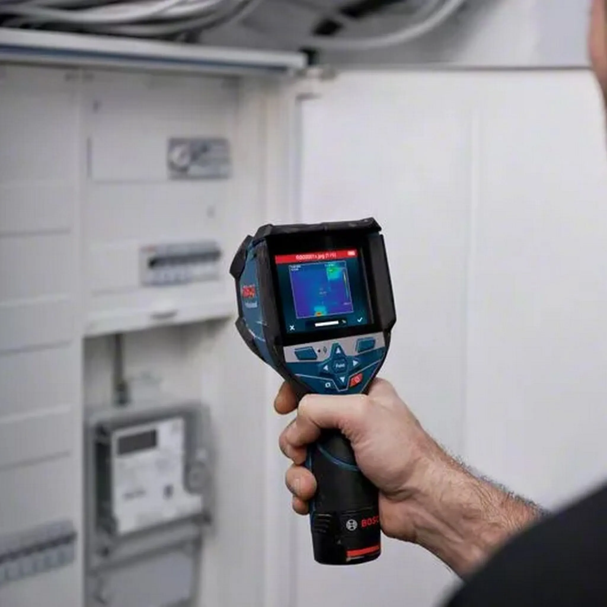 Bosch Wärmebildkamera GTC 600 C, Akku GBA 12 V 2,0 Ah, L-BOXX – Bild 15