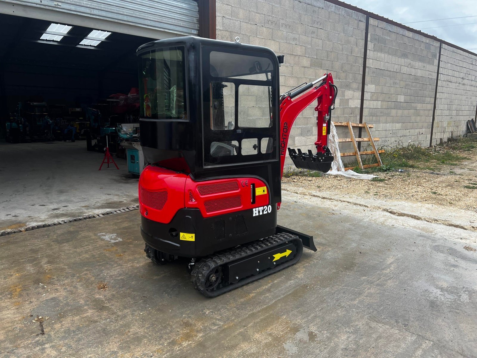 Minibagger HT20 – Kabine – Bild 4