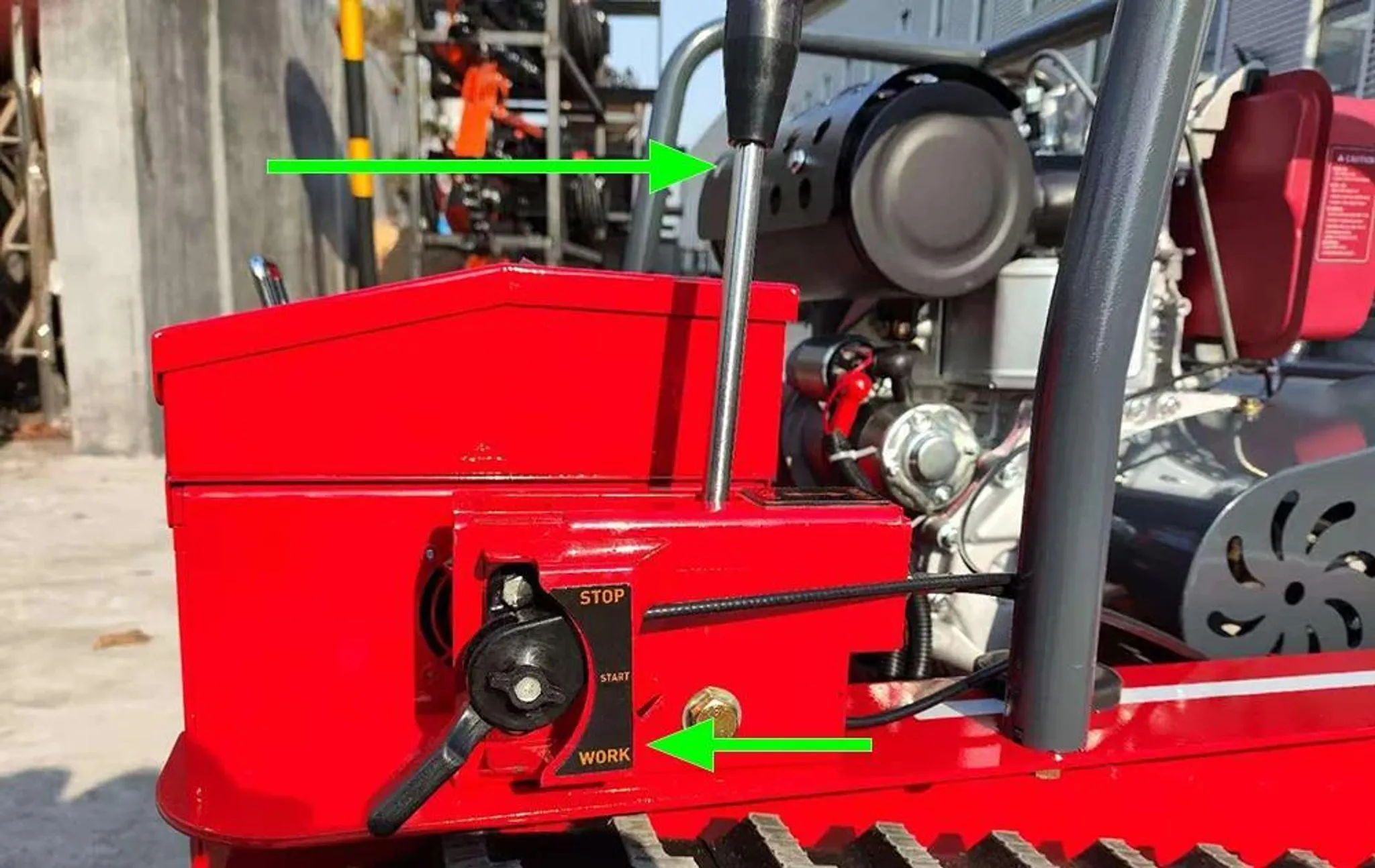 Funkgesteuerter Geräteträger-Mulcher, Diesel (15 PS) – Bild 6