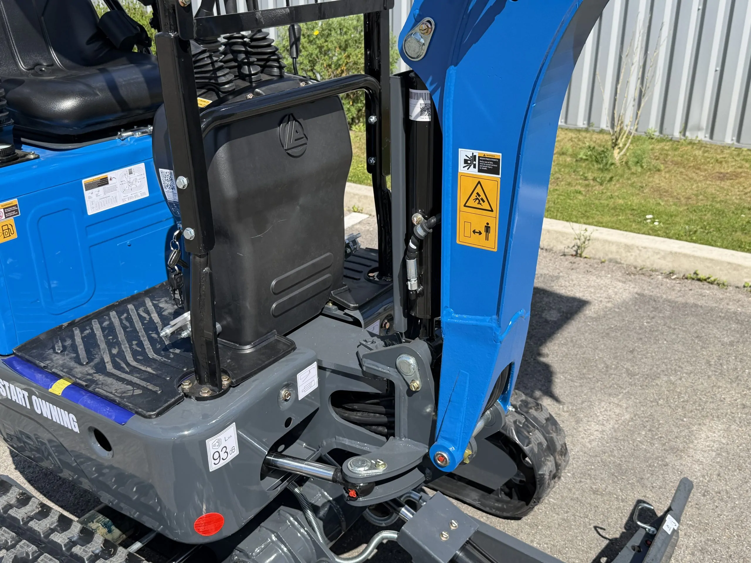 Minibagger Rippa R10-6 mit Koop-Motor – Bild 3