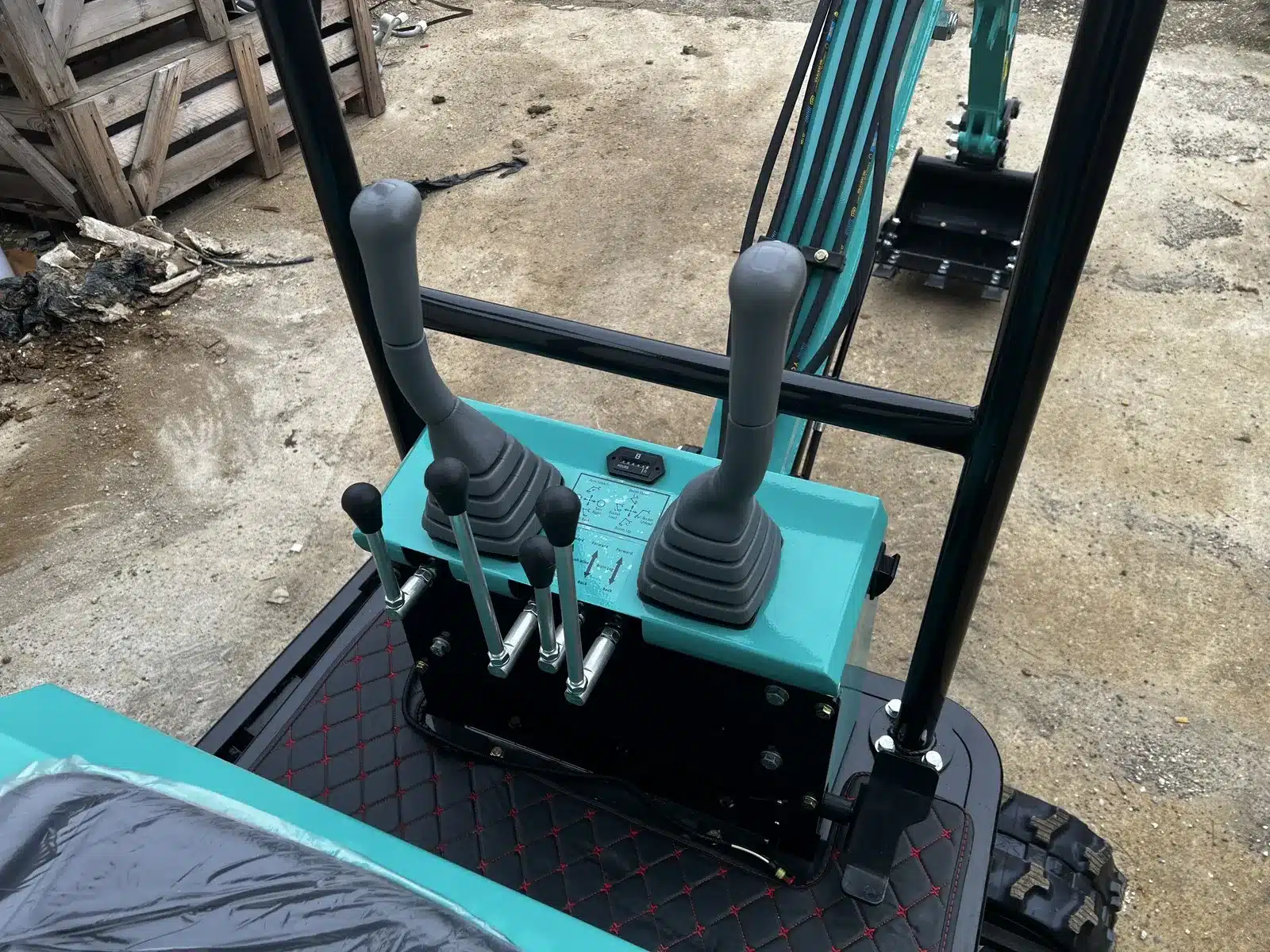 Minibagger HT10 – Variable Laufwerksbreite – Bild 7